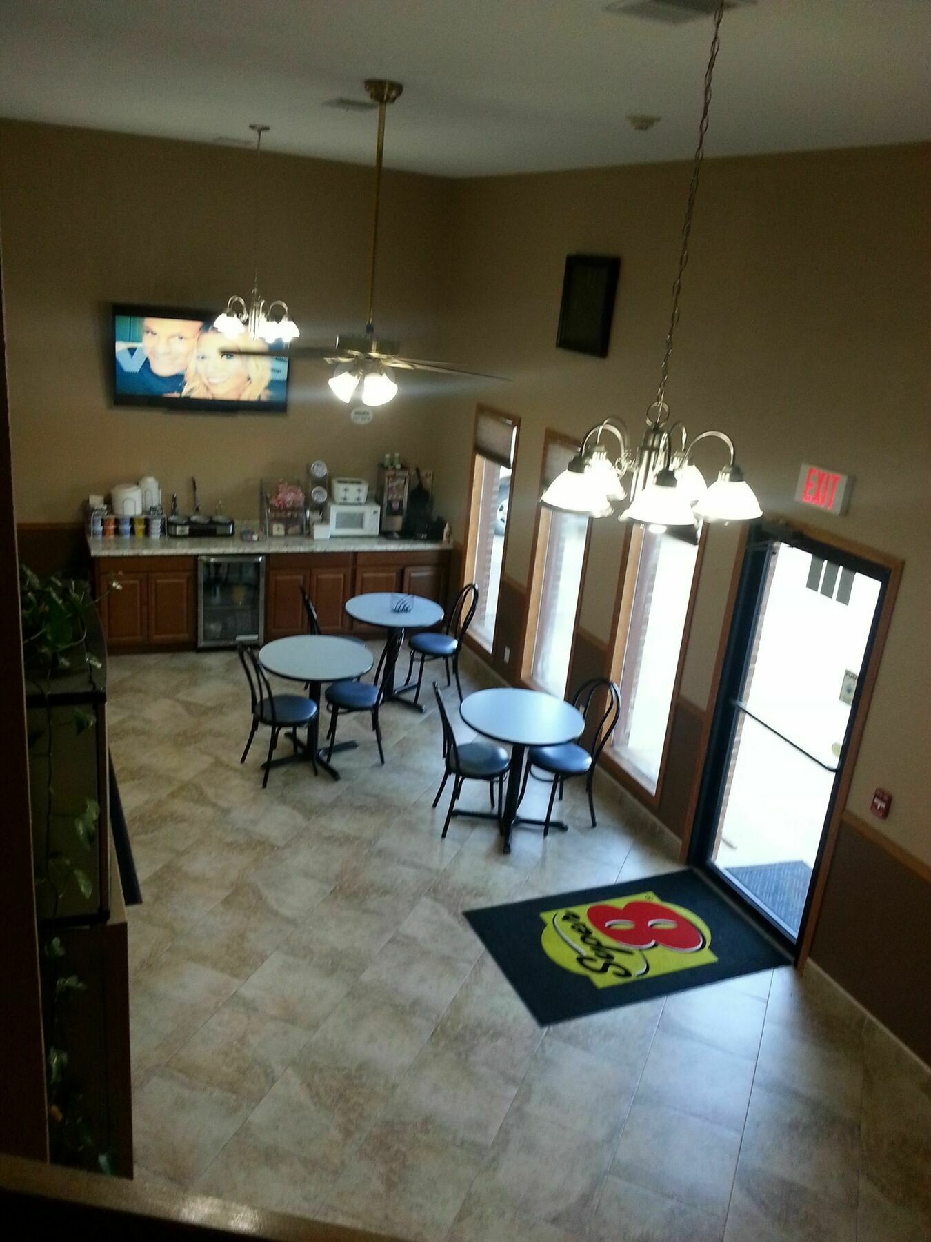 温德姆山居速8酒店 芒廷霍姆 外观 照片